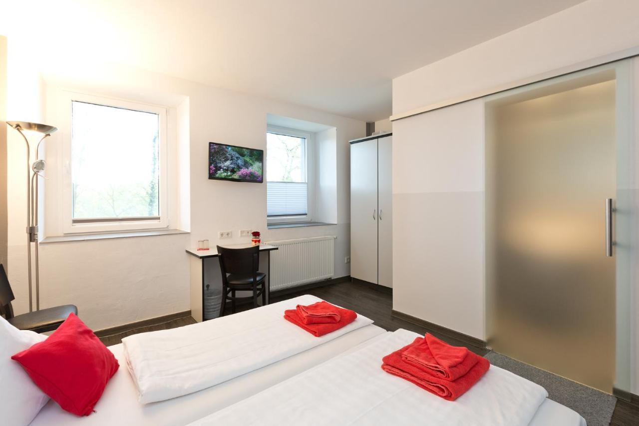 Hotel Zwischen Den Seen Waren  Extérieur photo