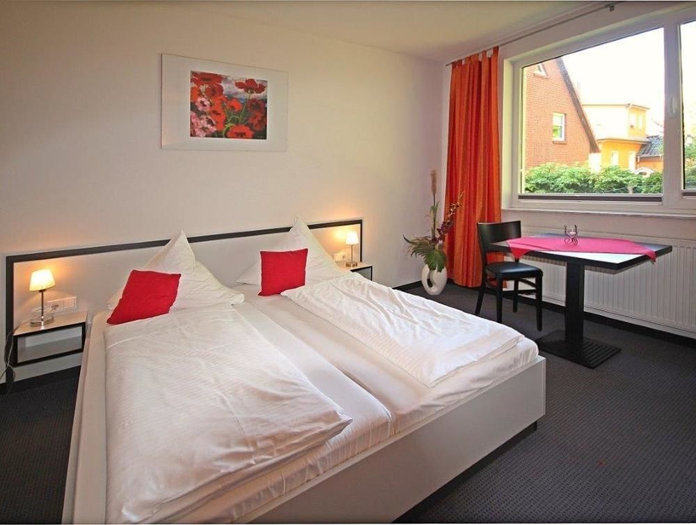 Hotel Zwischen Den Seen Waren  Extérieur photo