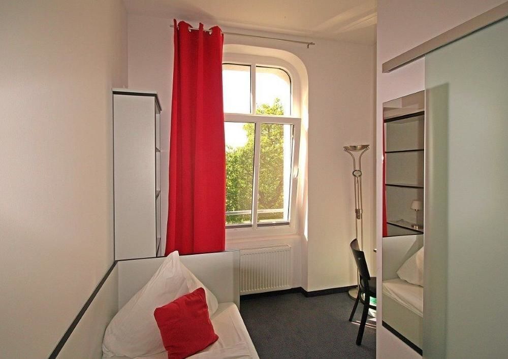 Hotel Zwischen Den Seen Waren  Extérieur photo