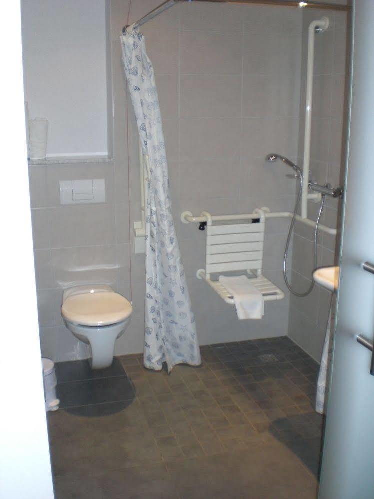 Hotel Zwischen Den Seen Waren  Extérieur photo