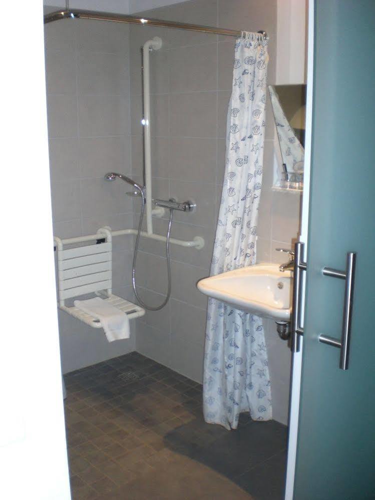 Hotel Zwischen Den Seen Waren  Extérieur photo